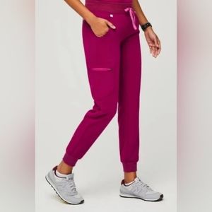 FIGS Zamora Scrub Pants Medium Petite Dark Magenta